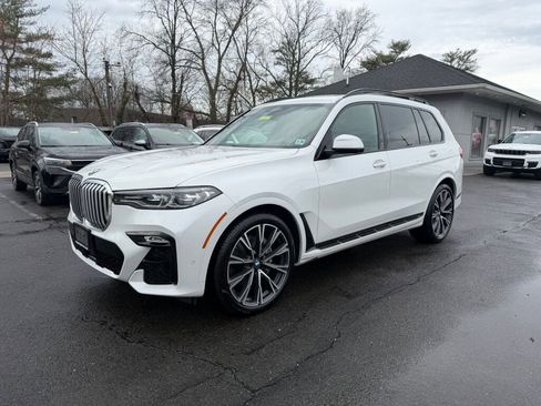 Used 2021 BMW X7 xDrive40i w/ M Sport Package image 3
