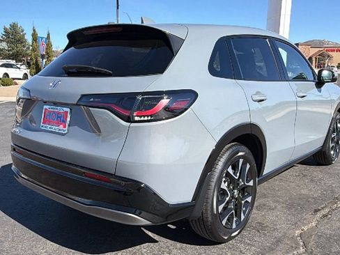 New 2026 Honda HR-V EX-L image 3