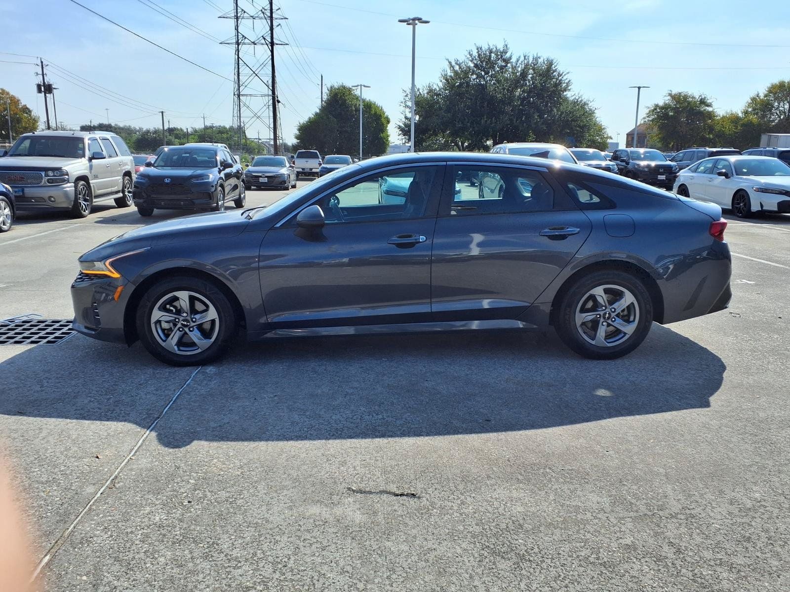 Used 2023 Kia K5 LXS FWD image 24