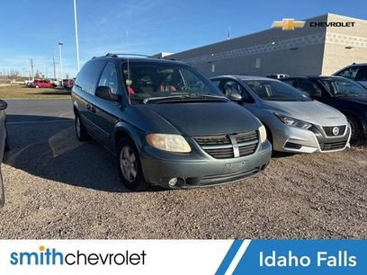 Used 2005 Dodge Grand Caravan SXT w/ Leather Interior Group