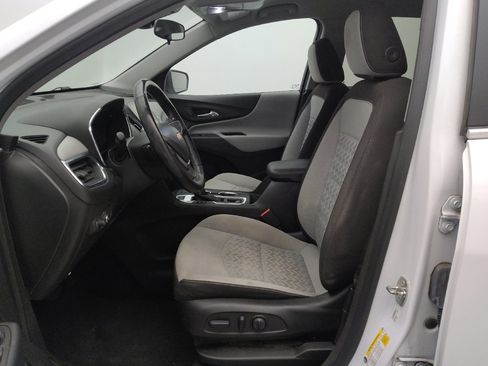 Used 2023 Chevrolet Equinox LT image 17