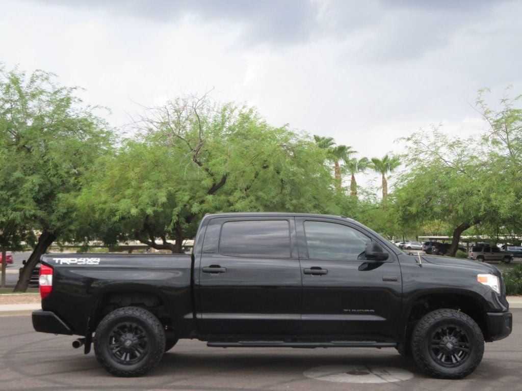 Used 2017 Toyota Tundra Limited w/ Limited Premium Package AWD/4WD image 3