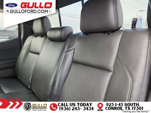 Used 2023 Toyota Tacoma TRD Off-Road image 15