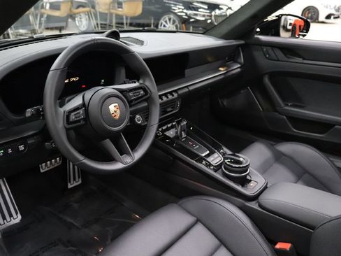 Used 2026 Porsche 911 GTS image 18