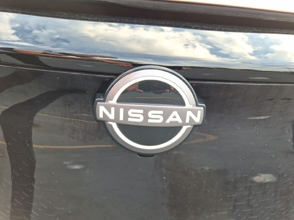 Used 2024 Nissan Ariya AWD image 30