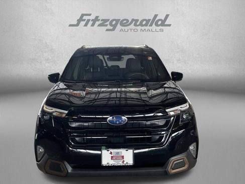 Used 2025 Subaru Forester Sport w/ Popular Package #1 AWD/4WD image 7