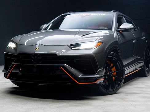 Used 2024 Lamborghini Urus S AWD/4WD image 2