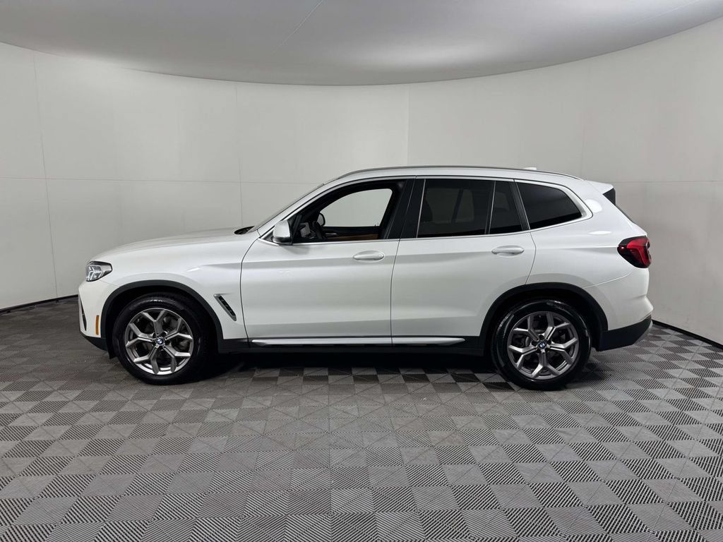 Used 2023 BMW X3 xDrive30i w/ Premium Package w/ZPA AWD/4WD image 11
