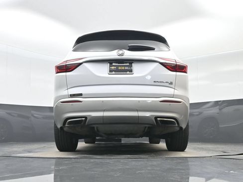 Used 2019 Buick Enclave Avenir w/ Avenir Technology Package AWD/4WD image 29