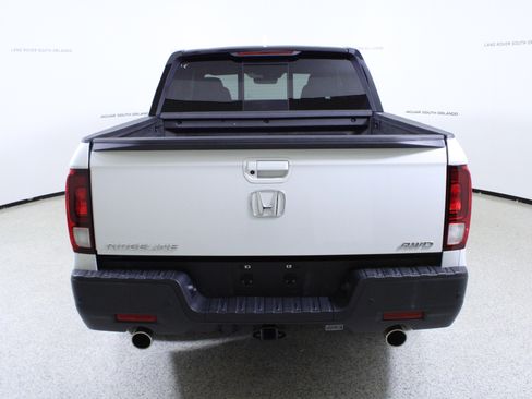 Used 2022 Honda Ridgeline Black Edition image 6