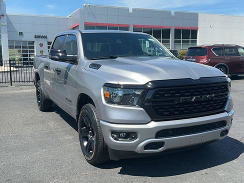 Used 2024 RAM 1500 Big Horn AWD/4WD image 3