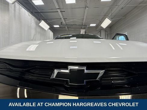 Certified 2023 Chevrolet TrailBlazer RS AWD/4WD image 39