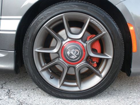 Used 2013 FIAT 500 Abarth FWD image 40