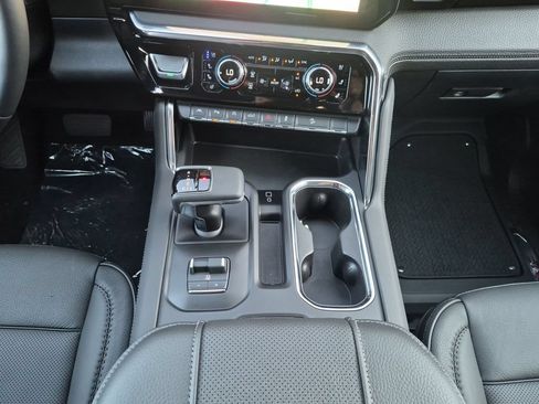 New 2026 GMC Sierra 1500 Denali AWD/4WD image 13