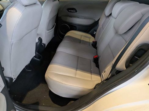 Used 2019 Honda HR-V EX-L image 17