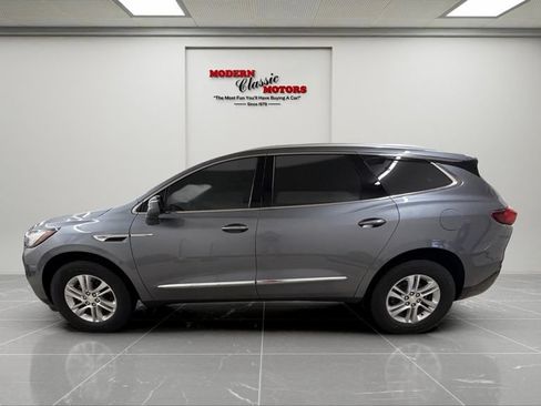 Used 2021 Buick Enclave Essence w/ Sound and Sites Package FWD image 4