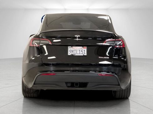Used 2024 Tesla Model Y Performance AWD/4WD image 4