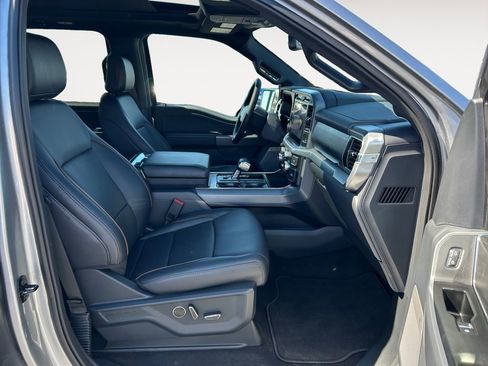 Used 2025 Ford F150 Lariat w/ Equipment Group 502A High image 10