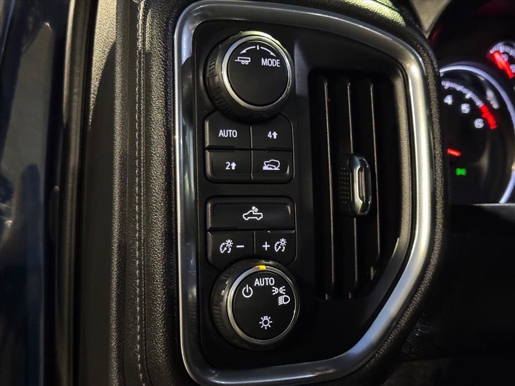 Used 2020 Chevrolet Silverado 1500 LT w/ All-Star Edition AWD/4WD image 15