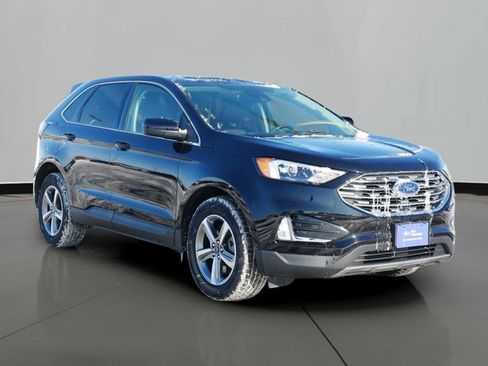 Certified 2022 Ford Edge SEL w/ Convenience Package AWD/4WD image 4