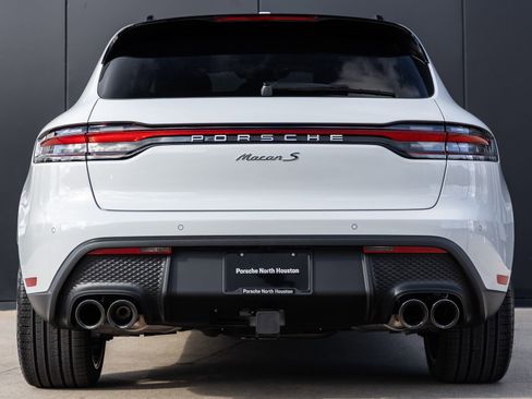 Certified 2026 Porsche Macan S AWD/4WD image 10