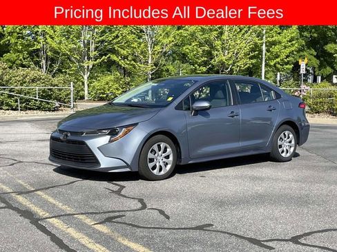 Used 2024 Toyota Corolla LE FWD image 1