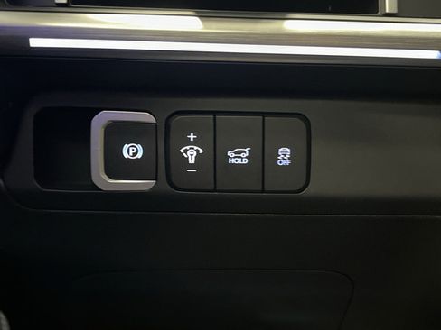 Used 2024 Hyundai Santa Fe Limited AWD/4WD image 27