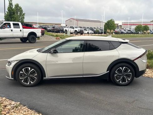 Used 2024 Kia EV6 Light AWD/4WD image 27