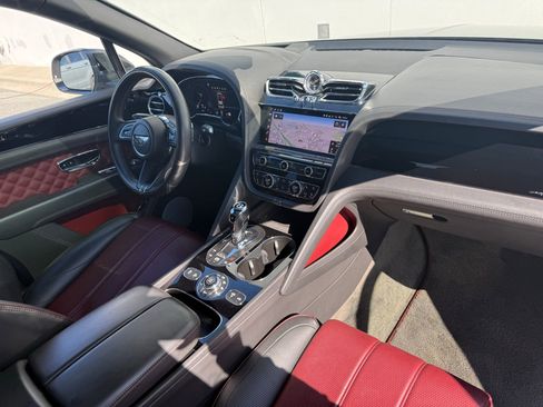 Certified 2021 Bentley Bentayga Speed image 3