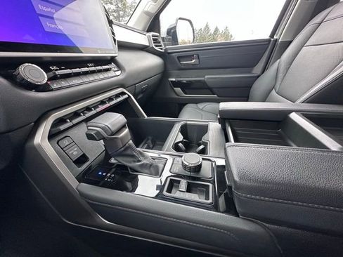 Used 2023 Toyota Tundra Limited w/ Power Package AWD/4WD image 15