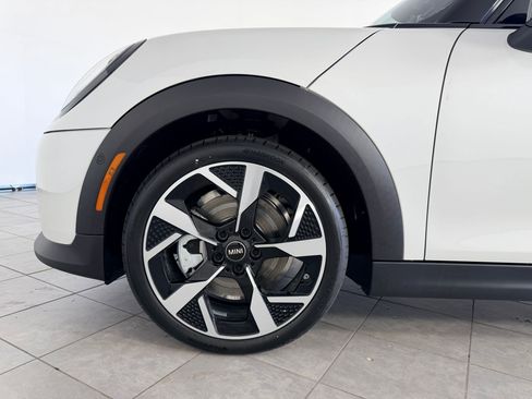 New 2026 MINI Cooper 4-Door Hardtop image 11