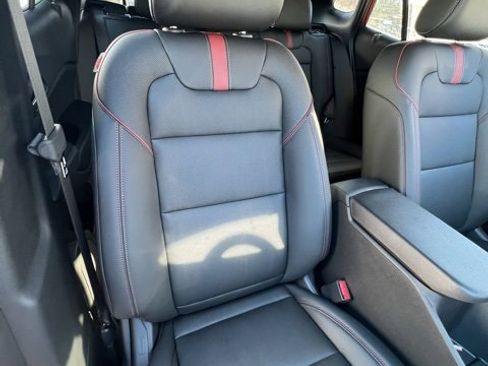 New 2026 Chevrolet Trax RS w/ Sunroof Package image 28