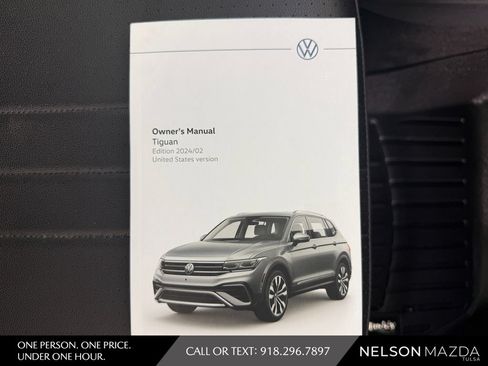 Used 2024 Volkswagen Tiguan SE R-Line AWD/4WD image 47