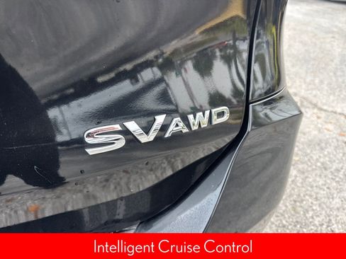 Used 2020 Nissan Rogue SV w/ Sun & Sound Touring Package image 9