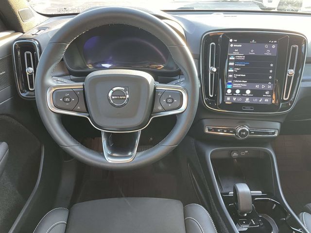 Certified 2023 Volvo XC40 Recharge Ultimate w/ Protection Package Premier AWD/4WD image 14