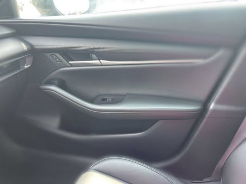 Used 2024 MAZDA MAZDA3 s FWD image 22