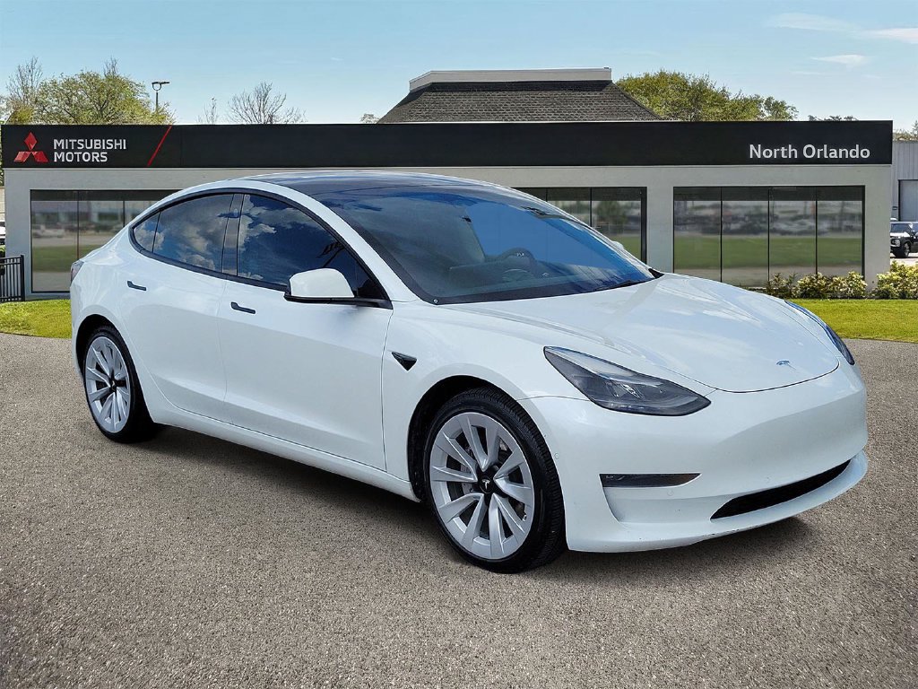 Used 2022 Tesla Model 3 Long Range AWD/4WD image 5