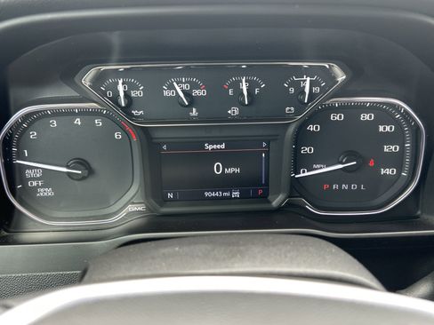 Used 2020 GMC Sierra 1500 SLE w/ SLE Value Package image 21