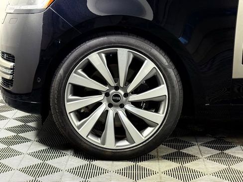 Certified 2023 Land Rover Range Rover SE image 14