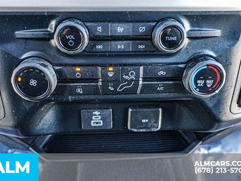 Used 2023 Ford F250 XLT image 41