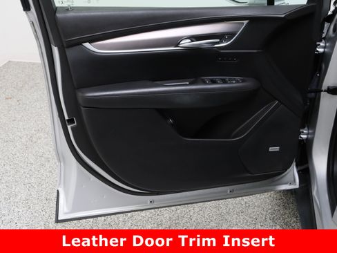 Used 2018 Cadillac XT5 Premium Luxury image 12