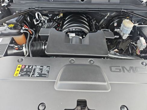 Used 2020 GMC Yukon SLT image 22