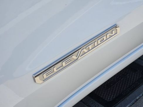 Used 2026 GMC Sierra 1500 Elevation RWD image 9