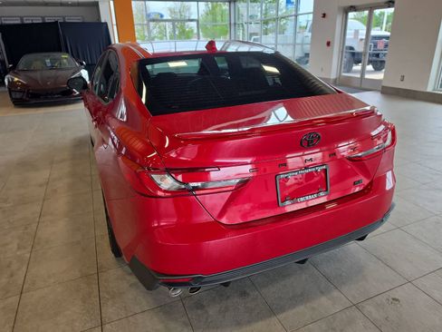 Used 2025 Toyota Camry XSE AWD/4WD image 10