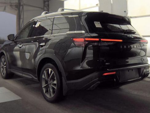 Used 2024 INFINITI QX60 Luxe w/ Cargo Package AWD/4WD image 2