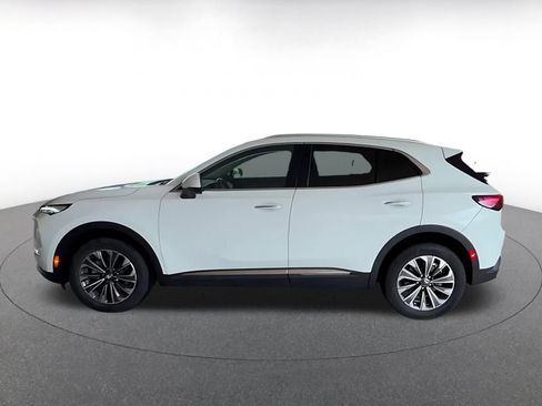 Used 2024 Buick Envision Preferred AWD/4WD image 9