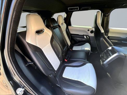 Used 2020 Land Rover Range Rover Sport SVR AWD/4WD image 25