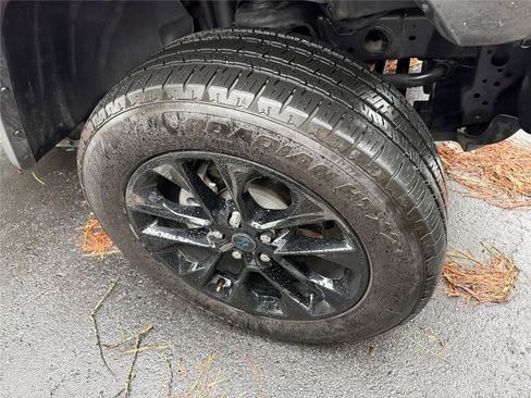 Used 2025 Jeep Wrangler Sahara w/ Safety Group image 11