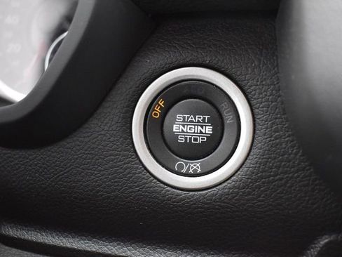 Used 2022 RAM 2500 Laramie w/ Night Edition image 27