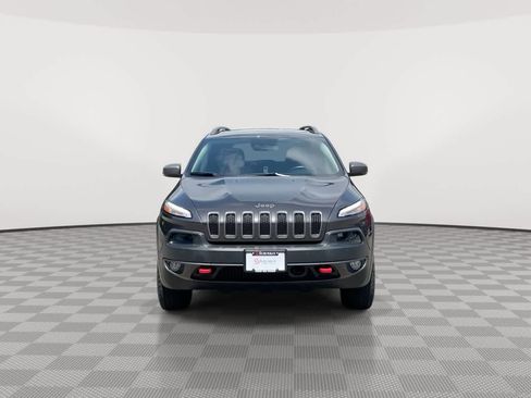 Used 2014 Jeep Cherokee Trailhawk w/ Technology Group AWD/4WD image 3